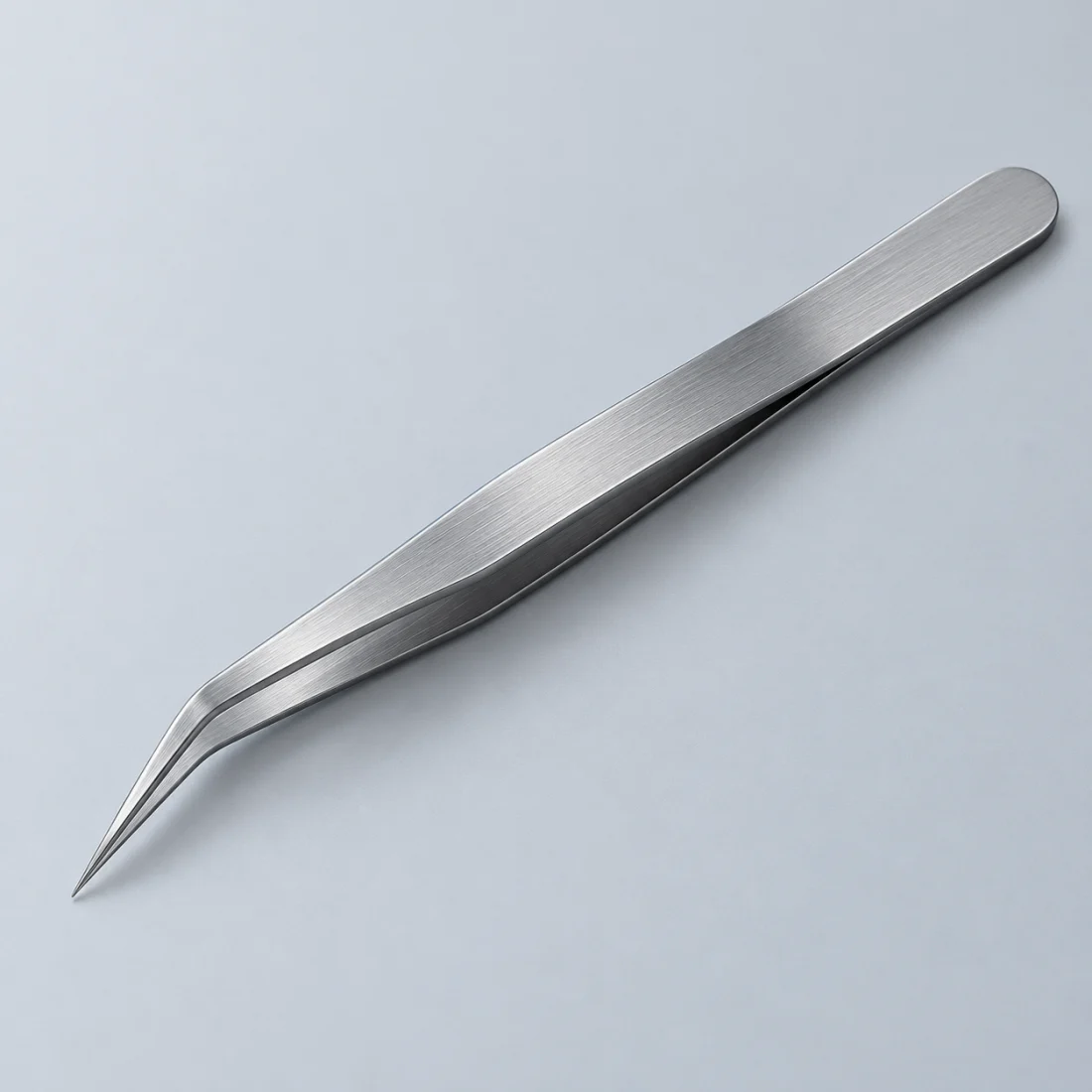 Angled precision tweezers